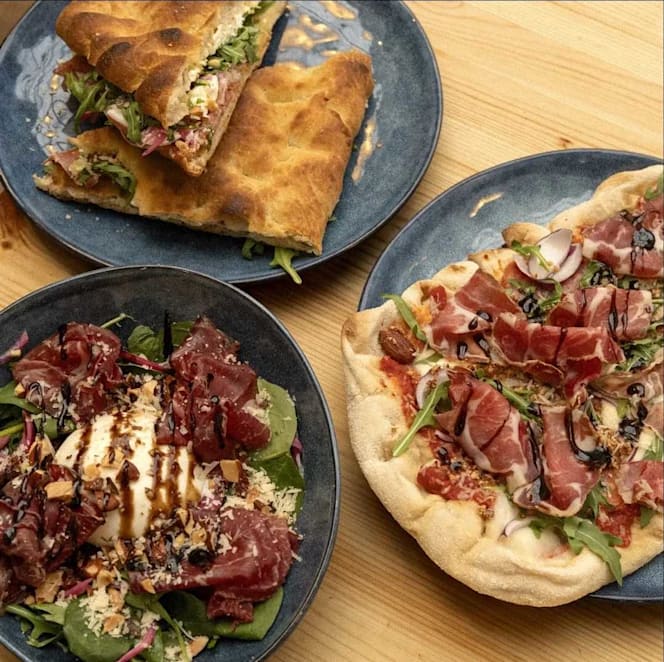 Edesias Deli - 1