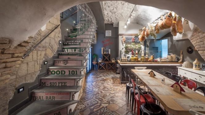 Foria 46 Beer and Burger - 0