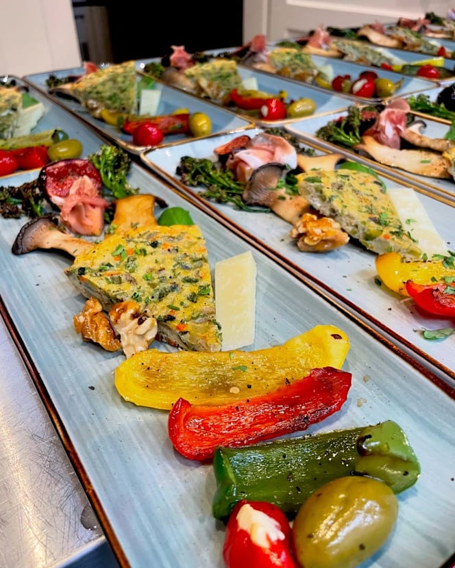 Pela Antipasti Bar - 8