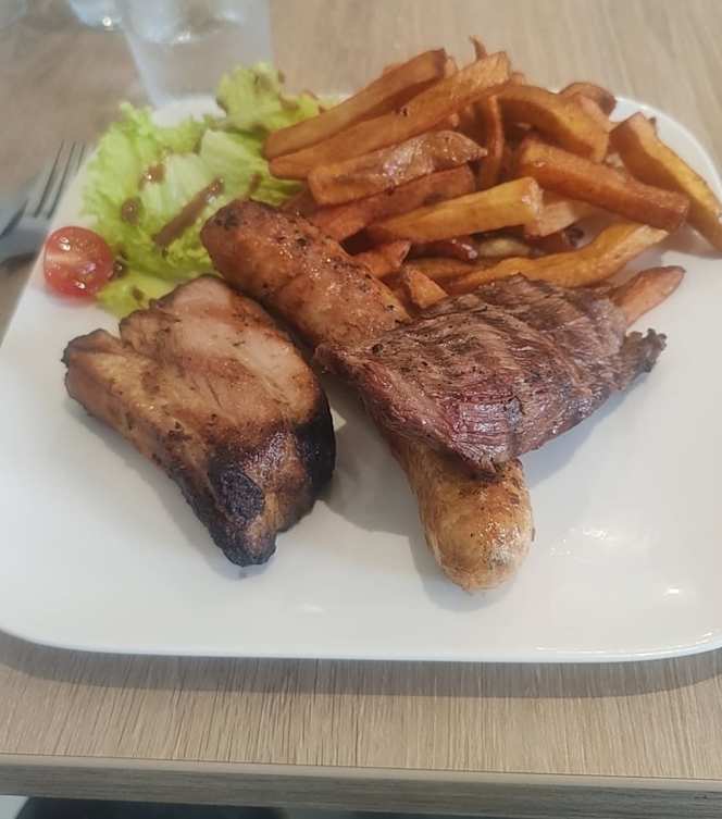 Aux Trois Viandes - 5