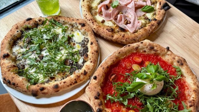 Gio Pizza Bar - 1