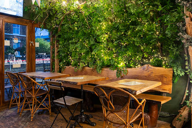 Mercado Cafe Bar - 1