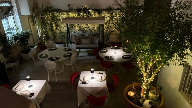 5 Sensi Restaurant - 3