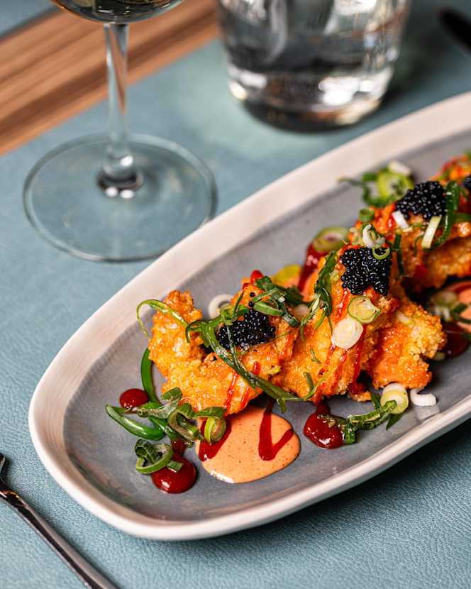 Kitchen and Bar by Courtyard Arcueil - Arcueil - 7