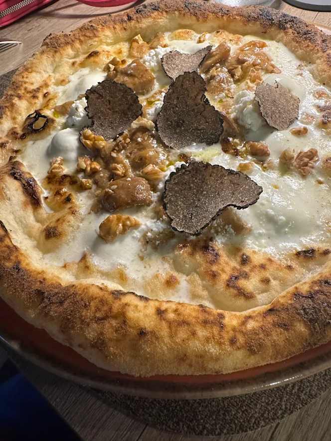 Èssenza - Pizza & Bistrot - 1