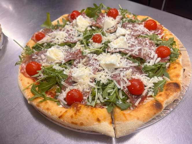 Claudio's Pizzas - 1