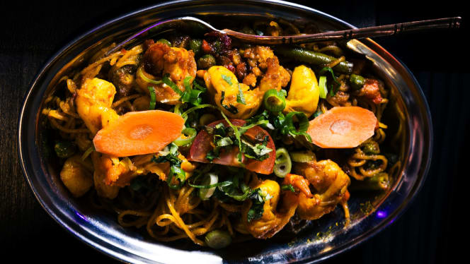 Gorkha Indiaas & Nepalees Familie Restaurant - 3