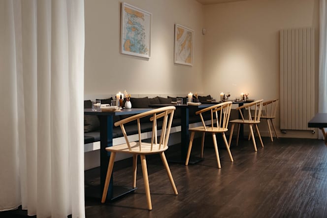The Little Chartroom - 1