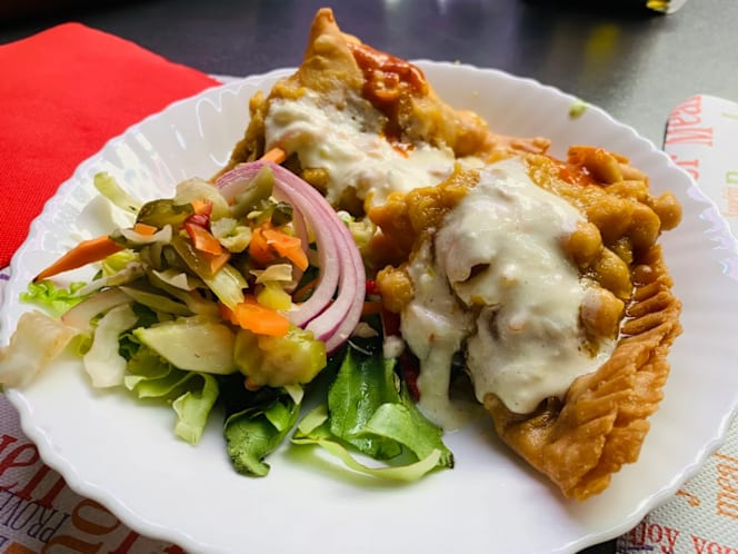 Da Jimmy Cocktail Bar & Indian Restaurant - 1