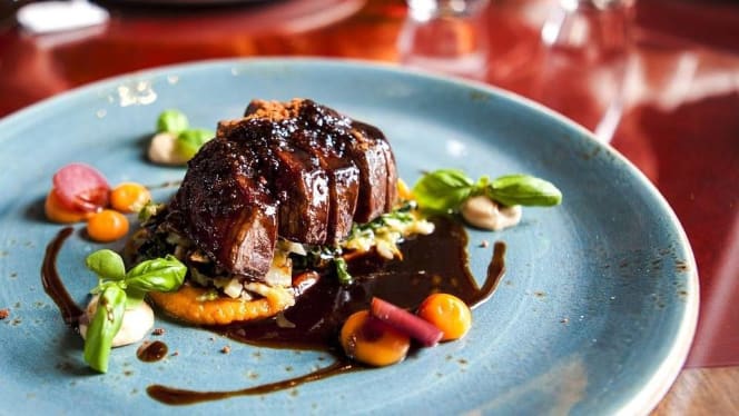 Bistro 44 - 0
