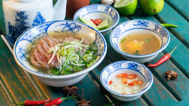 Com Restaurant - 9