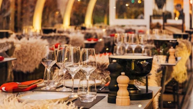 La Capsule by Moments - 4