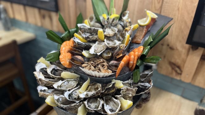 Oyster Bar - 3