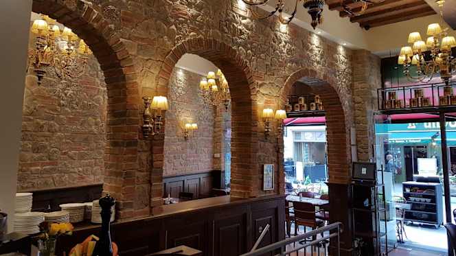 Little Italy - Leicester Square - 1