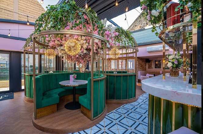 Forbidden Florist - 5