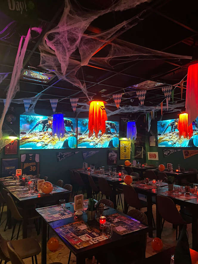 Mr.Jerry Risto Pub - 2