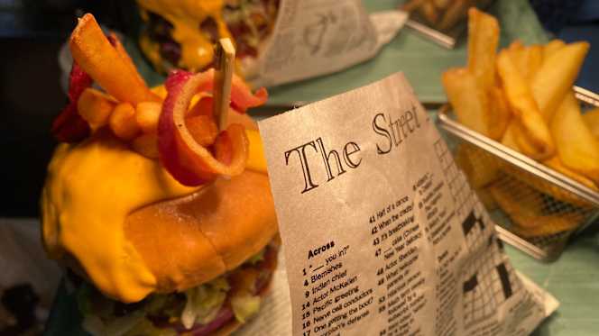 Mr.Jerry Risto Pub - 1