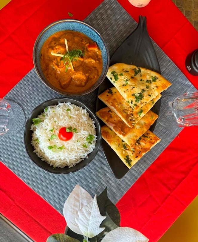 Royal Star Cafe Indian Restaurant - 5