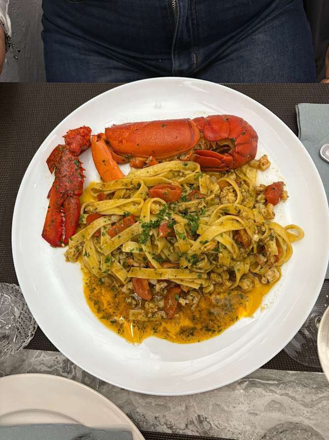 Ave Fenix Ristorante - 0