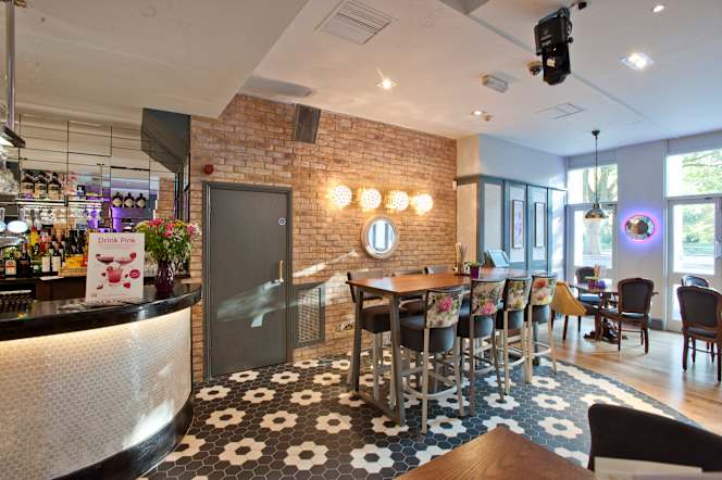 Slug & Lettuce Southampton - 3