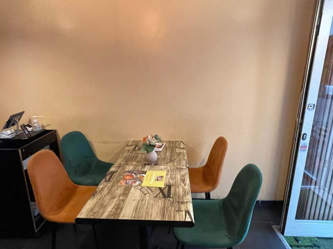 Coffee Shop Crêperie - 2