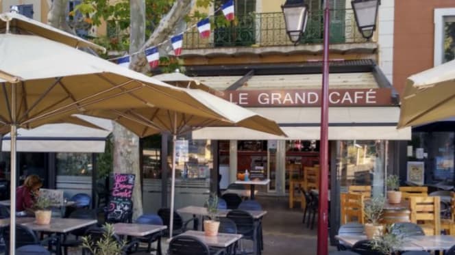 Le Grand Cafe - 0