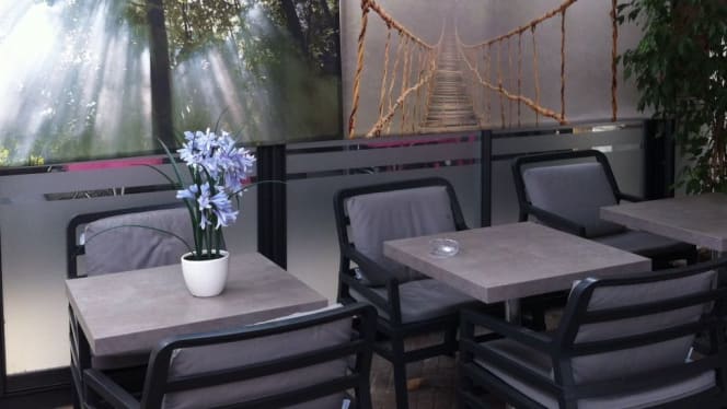 Le Grand Cafe - 6