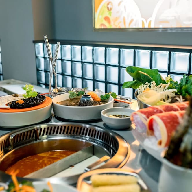 Lit Hot Pot - 0