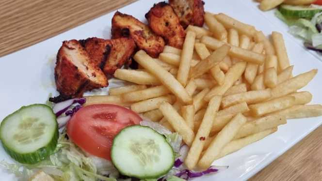 The Bumble Bees - Euston - 4