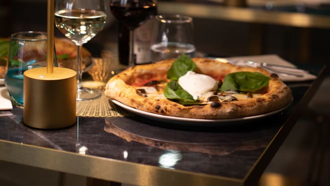 101 Tarantella Pizzeria Bistrot - 2