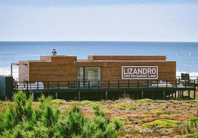 Lizandro Surf Restaurant & Bar - 0