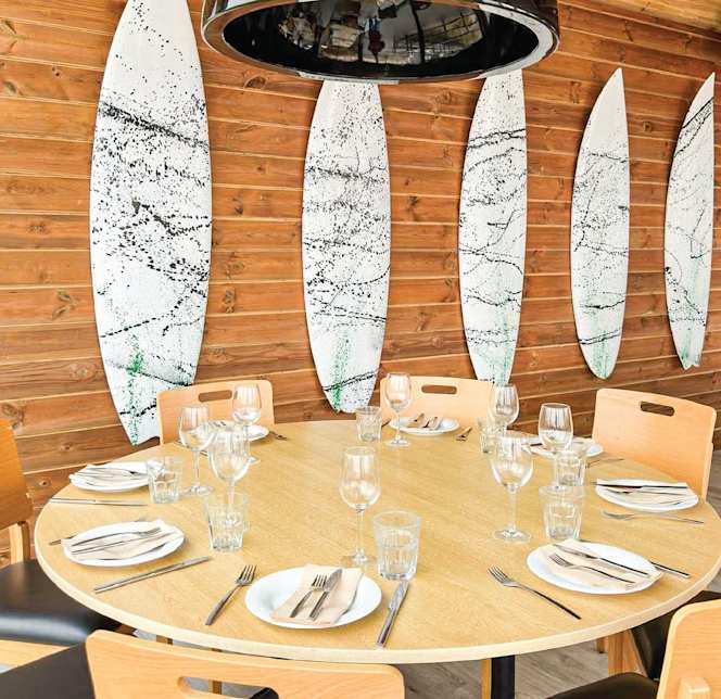 Lizandro Surf Restaurant & Bar - 9