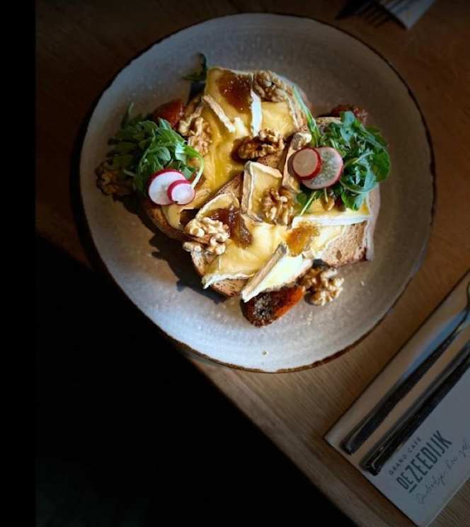 Grand cafe de Zeedijk - 4