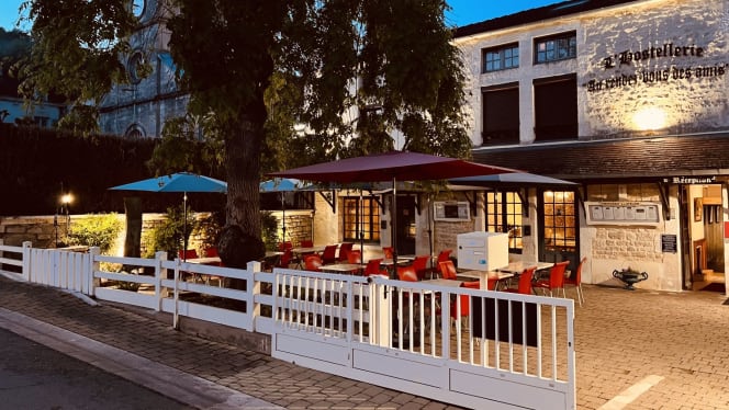 L'Hostellerie au Rendez-Vous des Amis - 0