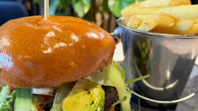 Canteena Bar + Grill - 7
