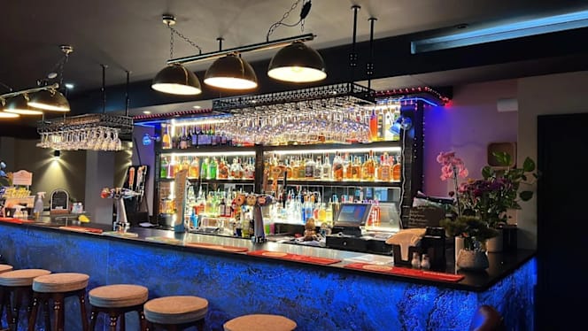 CR7 Lounge - 2