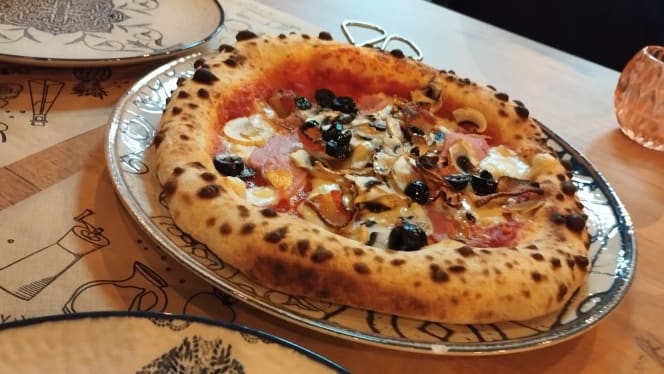 Pizzería Vesuvio - 1