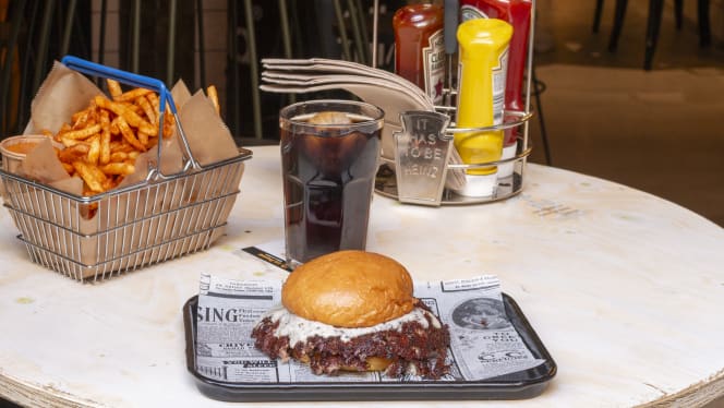 La Prensa Burger - Colón - 1