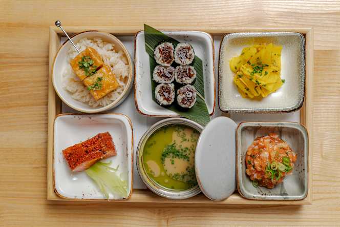 Nago Sushi & Sake - Krakow - 5