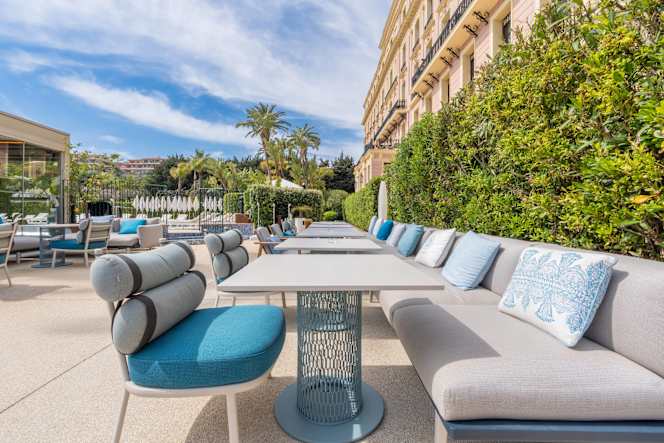 Jasmin Grill & Lounge - 2