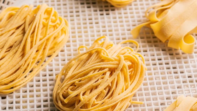 Essenza Trattoria Moderna - 1