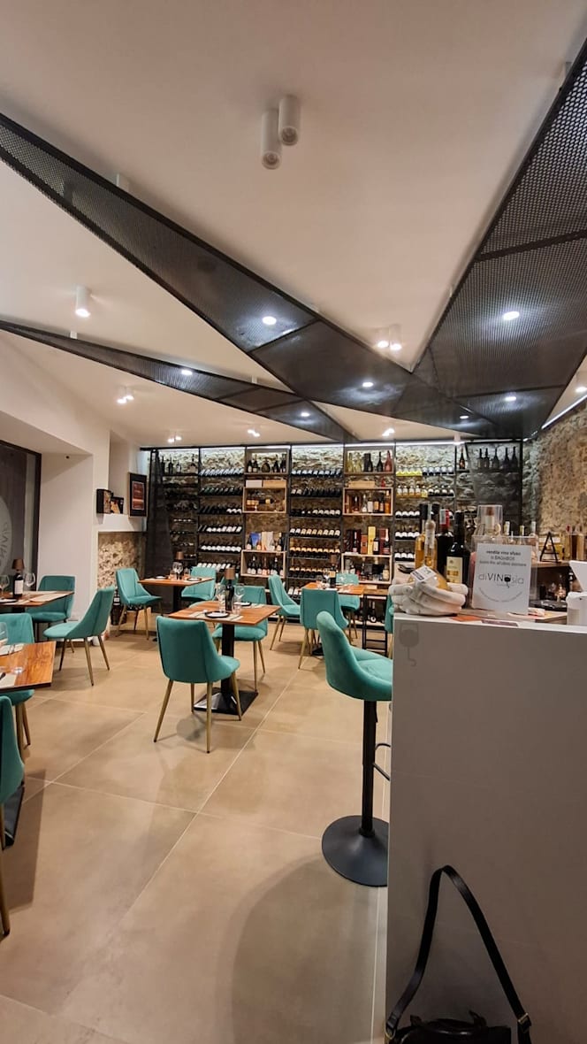 Divinosia Enoteca Bistrot - 1