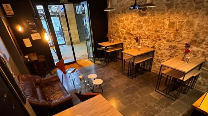 Pizza Raval Bar - 4