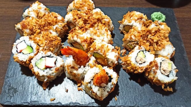 Sushi Resto - 8