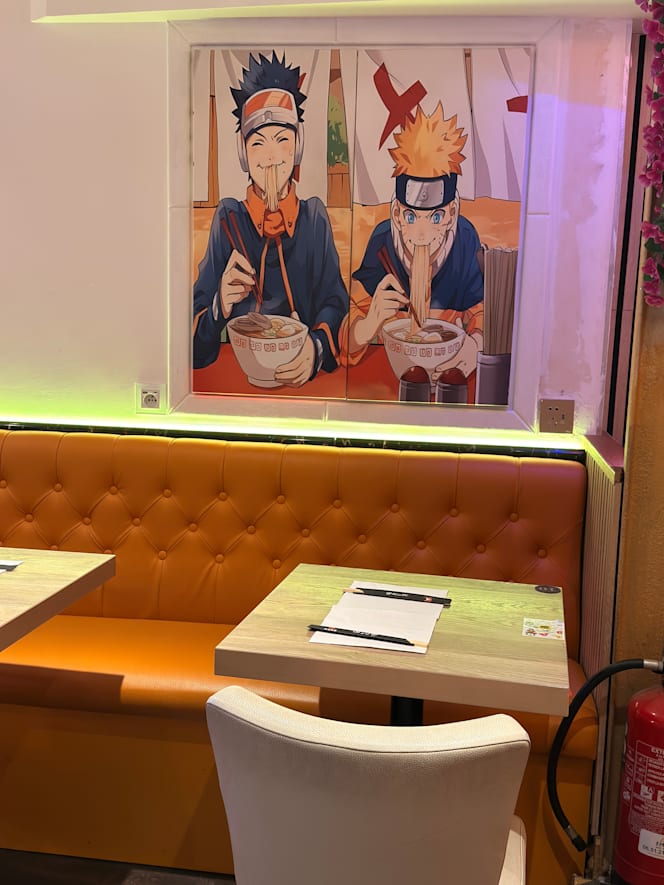 Leadersushi - 1