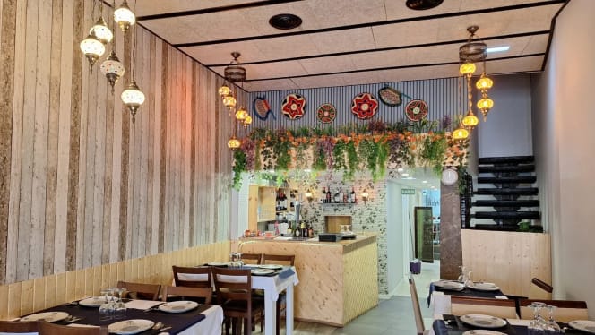 Swad Restaurante - 0