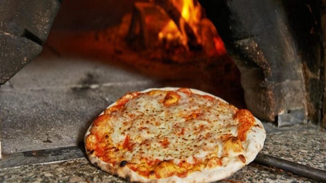 Trattoria Pizzeria Luzzi dal 1945 - 9