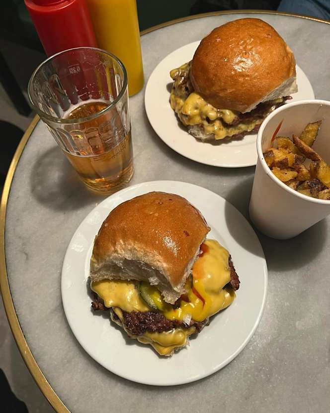 Antonia’s Burger Balmes - 4