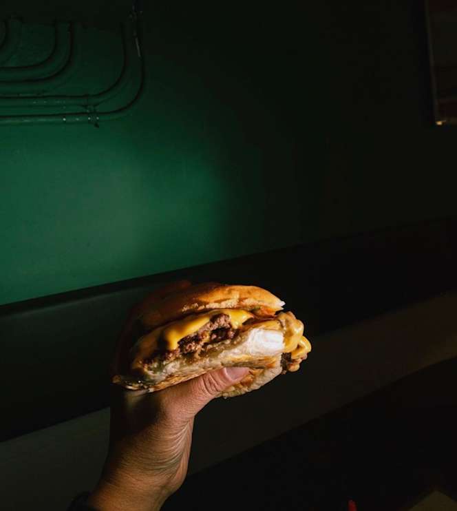 Antonia’s Burger Balmes - 0