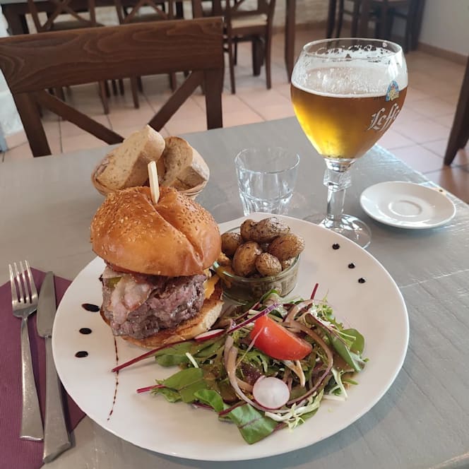 Le Pare Faim - Restaurant - Communay